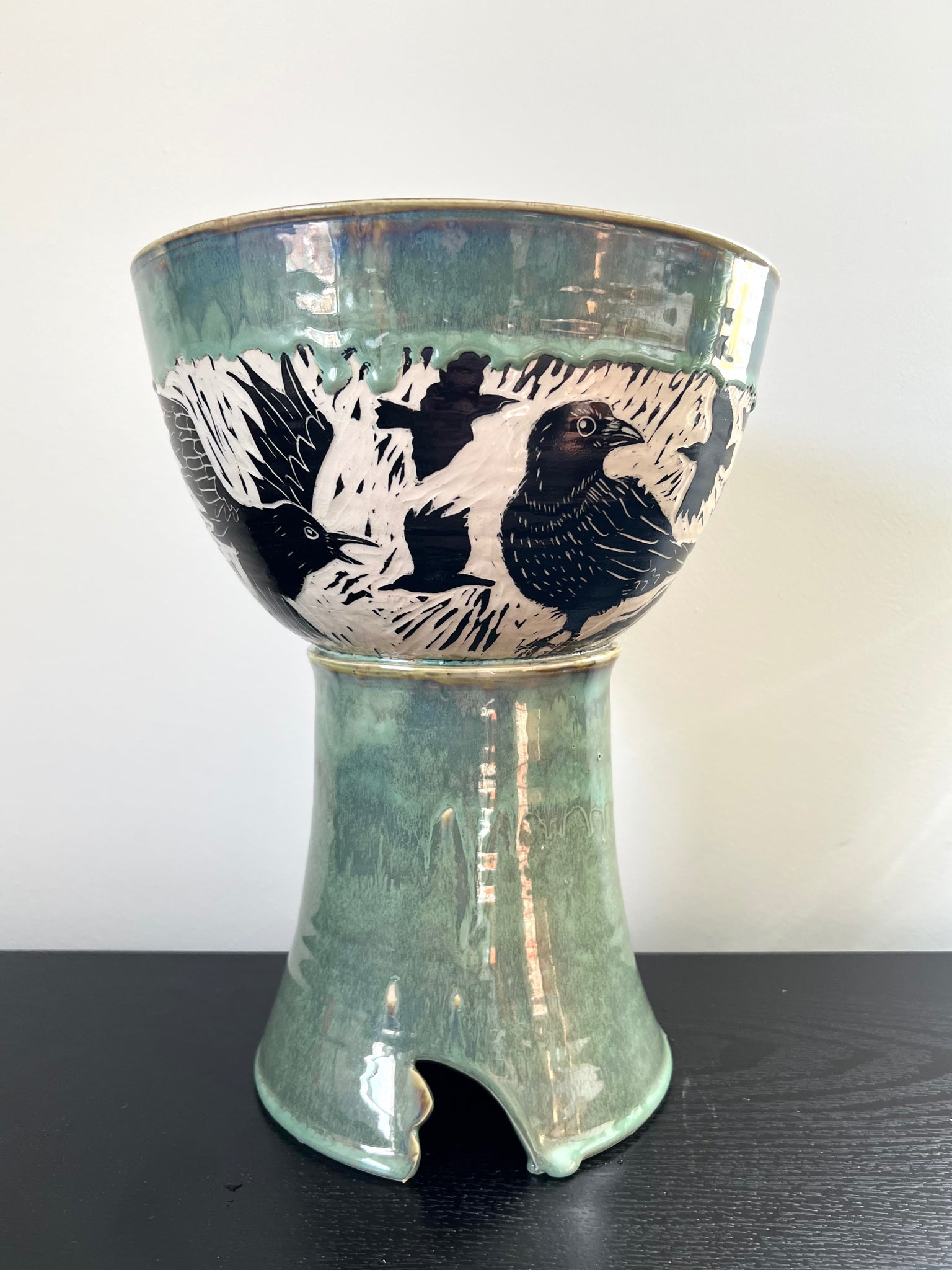 Pandora’s Bowl Stand