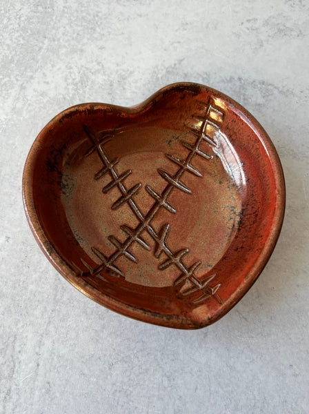 Red Mended Heart Dish - Large 1