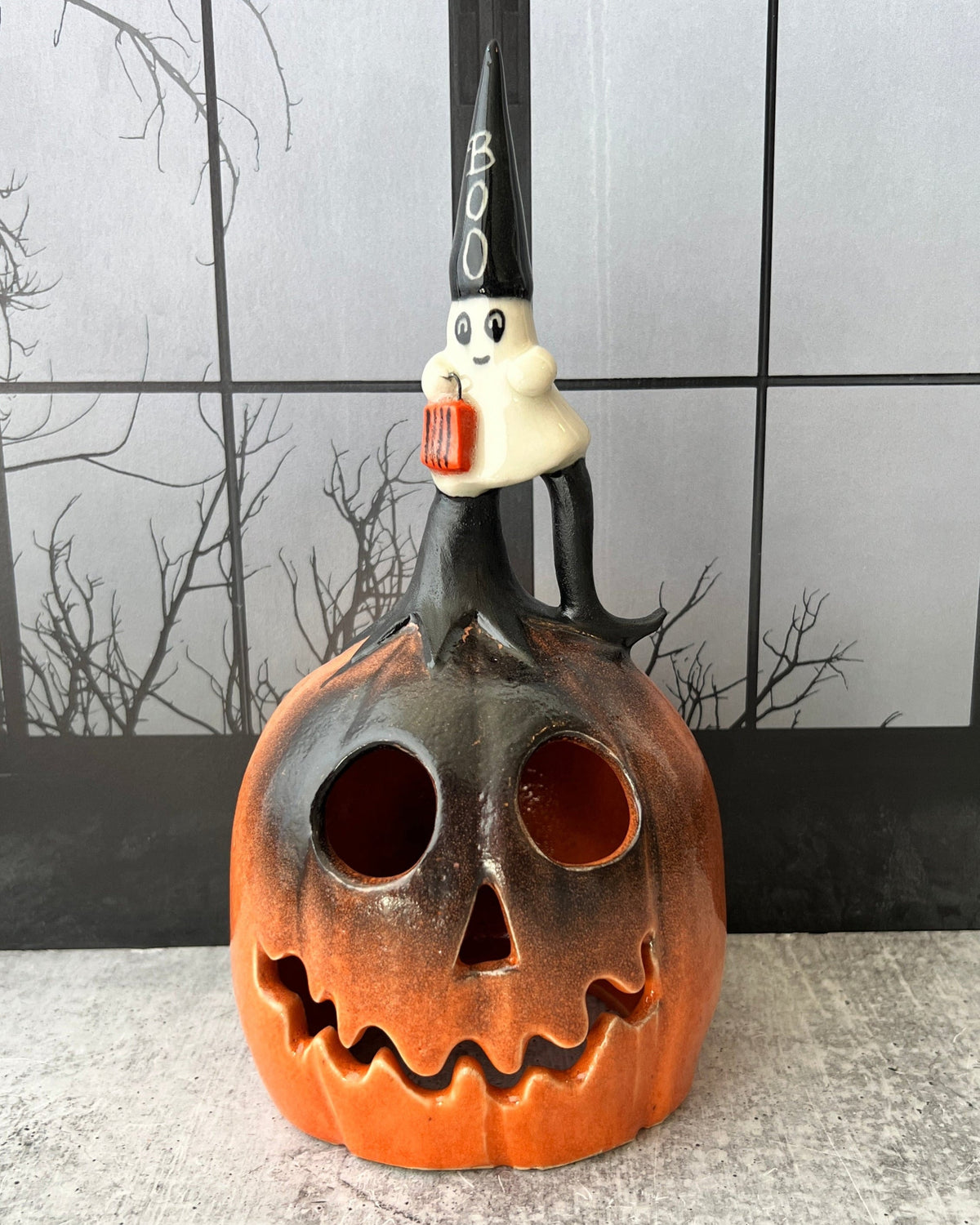 #47 BOO OR TREAT Jack o'lantern