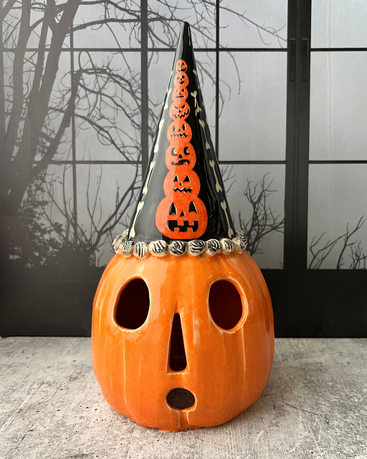 #16 GIDEON Jack o'lantern