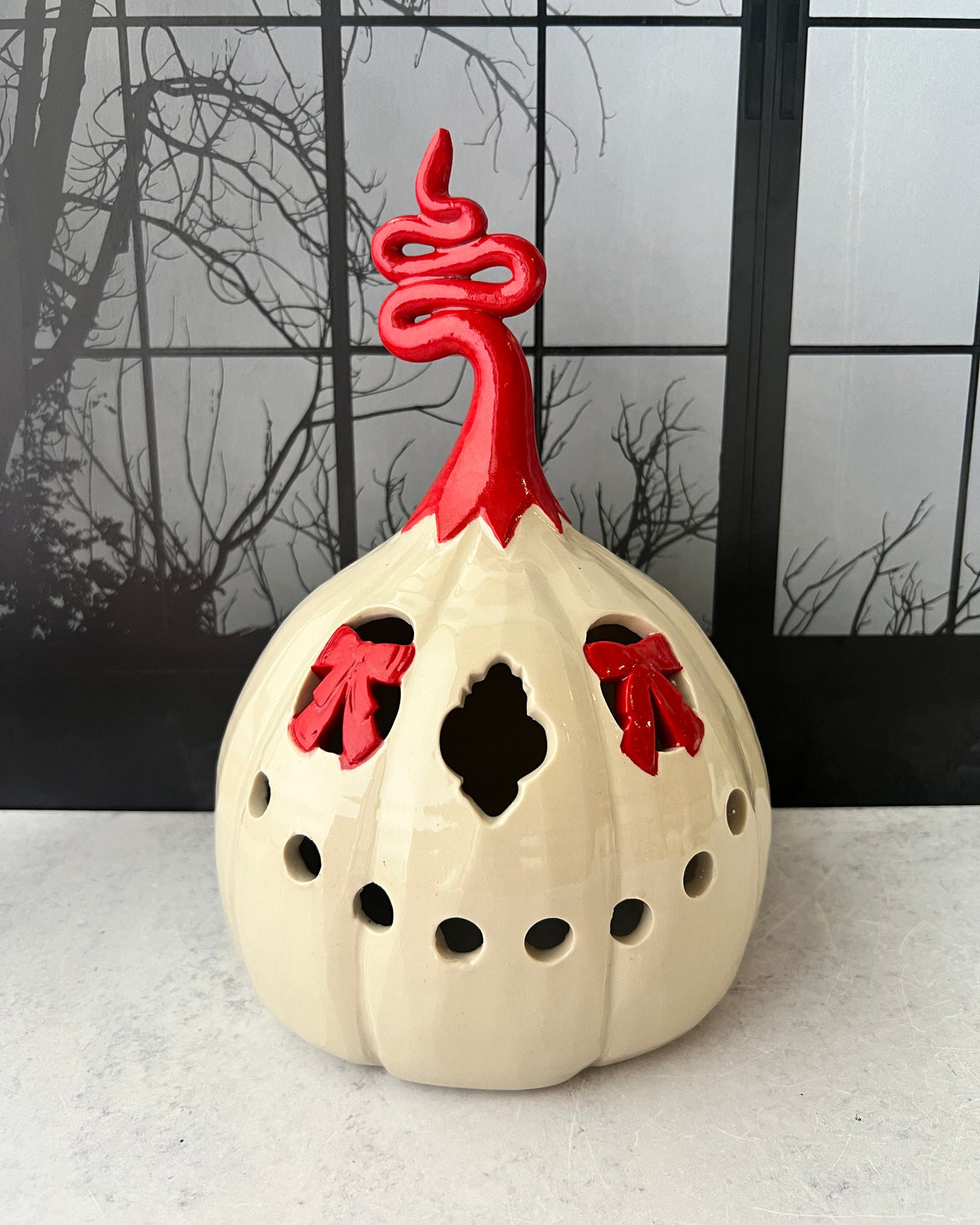 #29 GABRIELLA GIFT Jack o'lantern