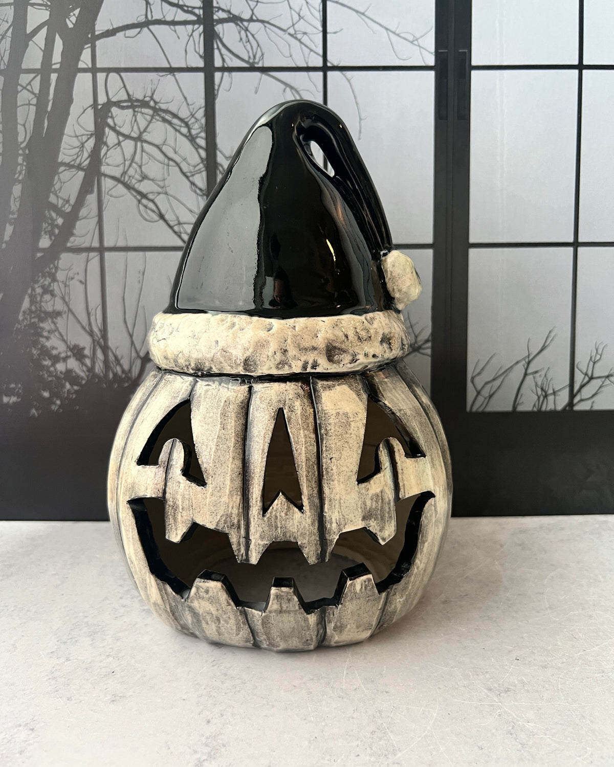 #16 SANDY CLAWS Jack o'lantern