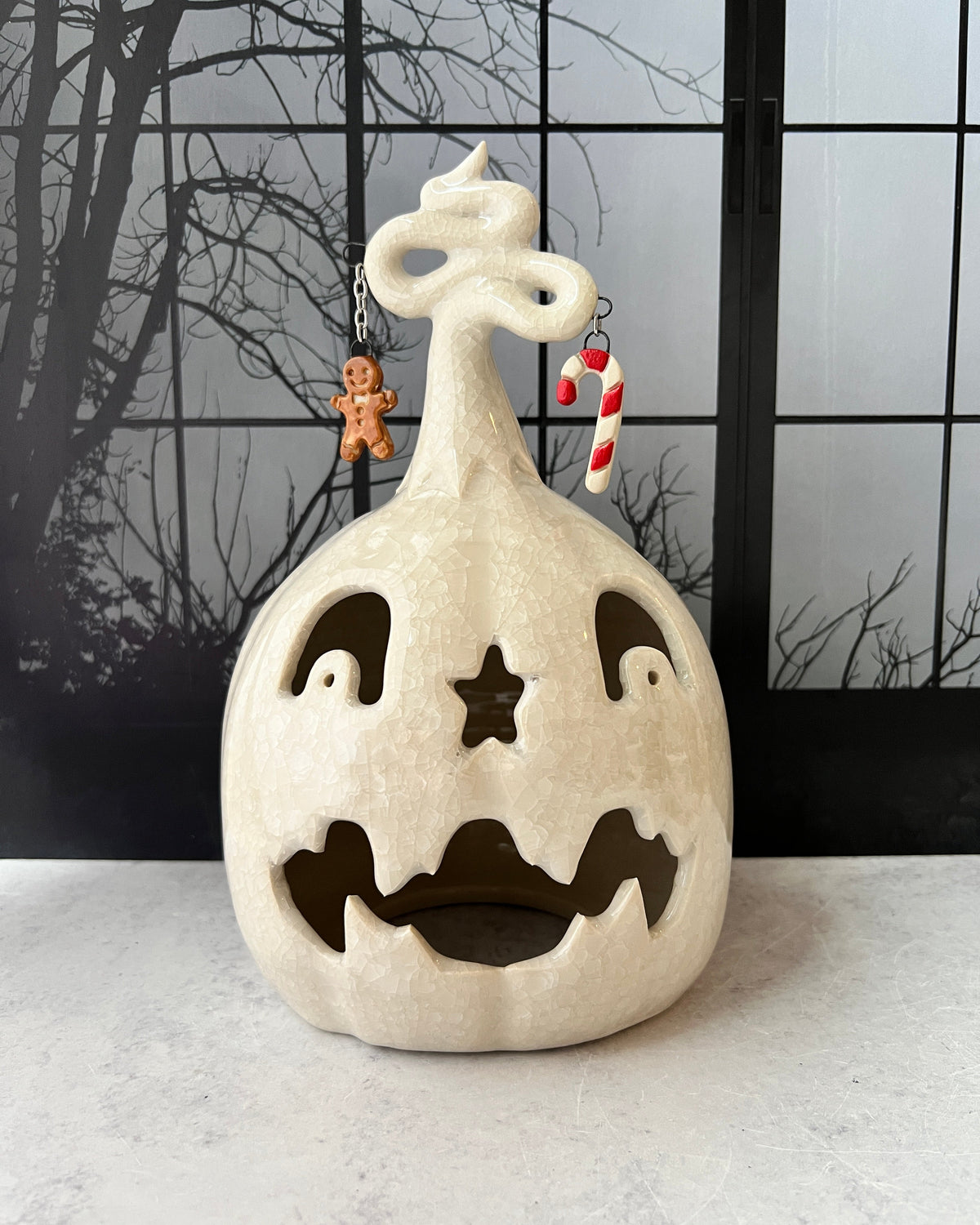 #13 HOLIDAY SPIRIT Jack o'lantern
